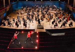 Träning framför orkester