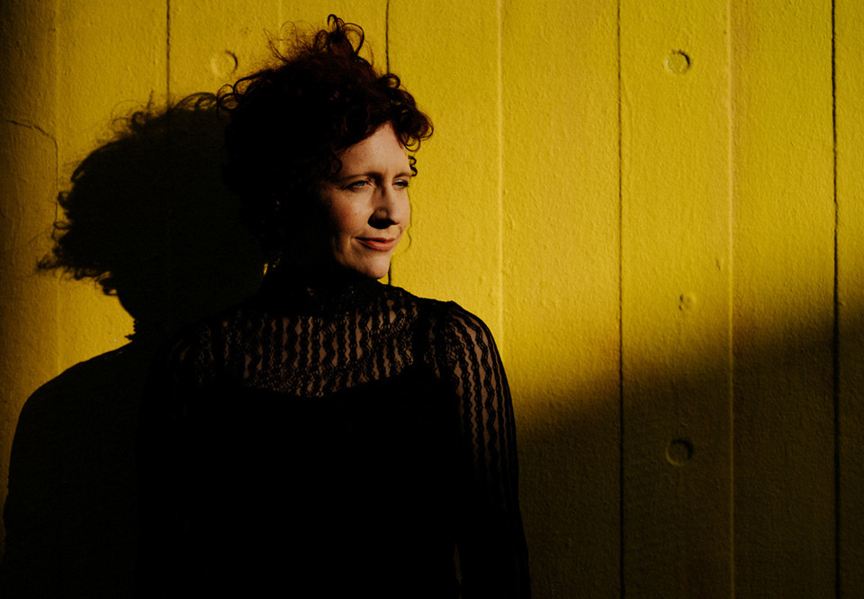 Närbild på kvinna. Fotografi.