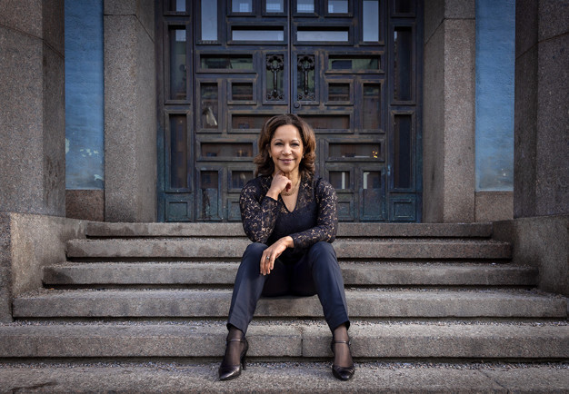 Närbild på kvinna. Fotografi.